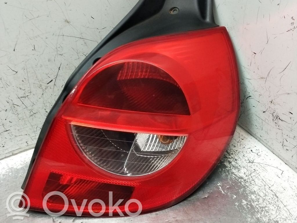 Lampa tylna