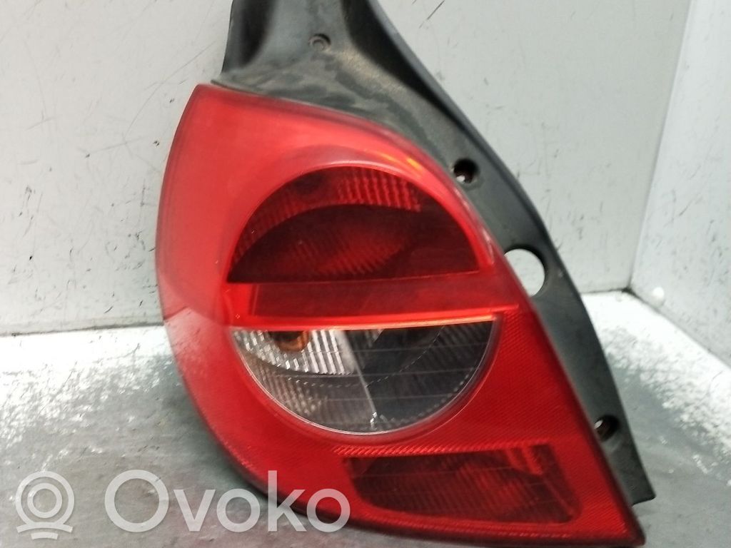 Lampa tylna