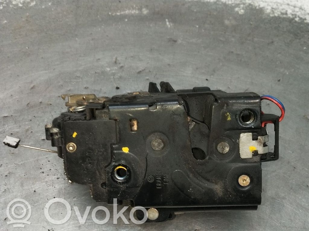 Motor de cierre de puerta trasera
