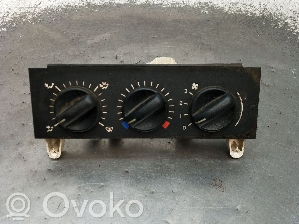 Module unité de contrôle climatisation   133761F,101052