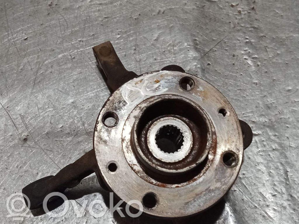 Renault Clio I Mangueta de dirección de rueda delantera 