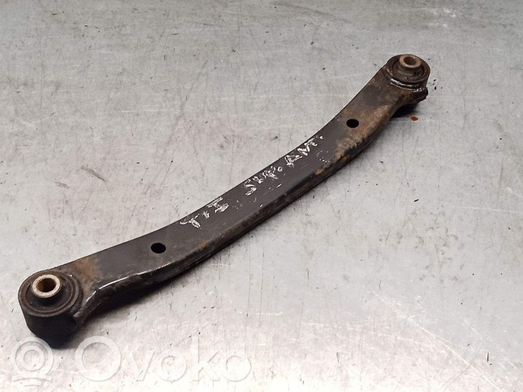 Brazo de suspensión trasero