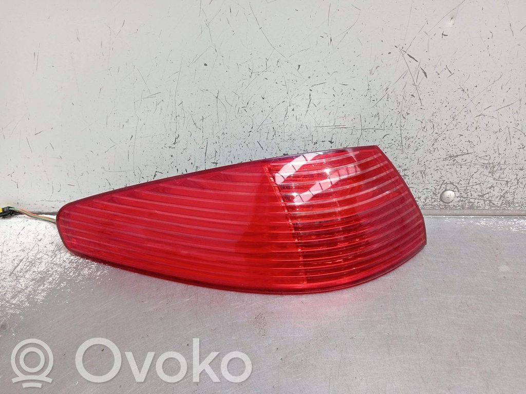 Peugeot 607 Luci posteriori 