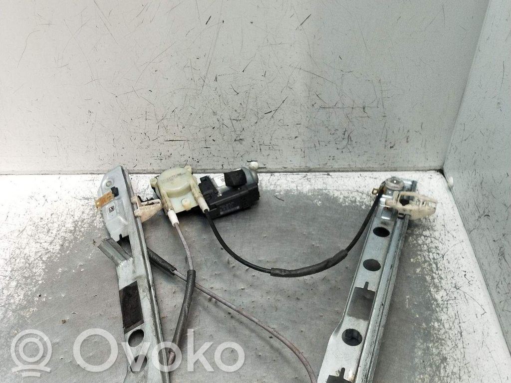 Renault Megane II Macara geam față manuală 