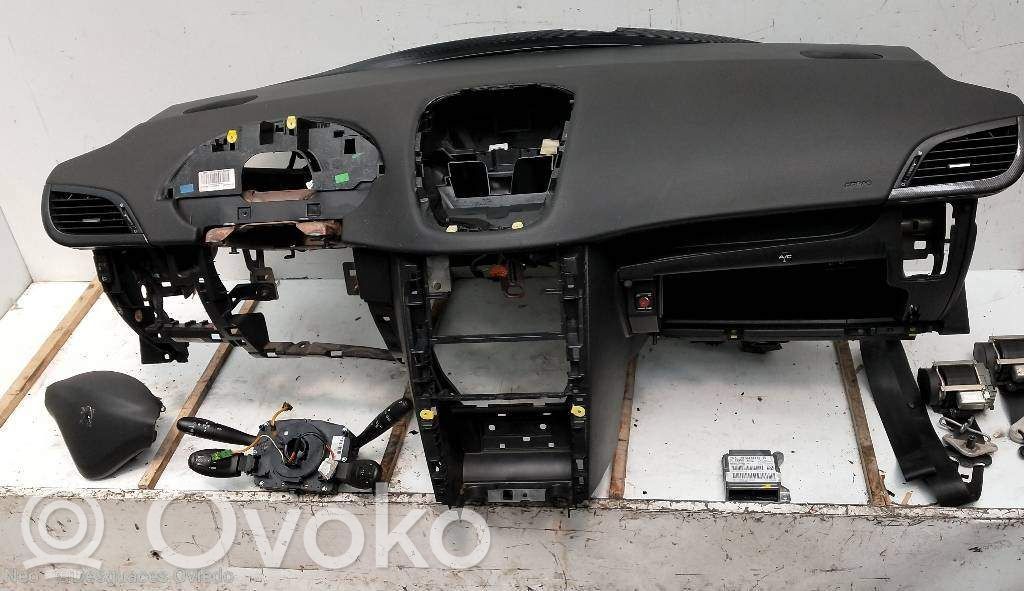 Peugeot 207 Set di airbag 