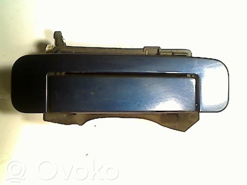 Manecilla externa puerta trasera   4A0839208A
