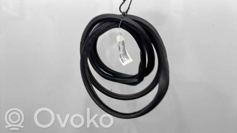 Etuoven kumitiiviste   4E0837912L