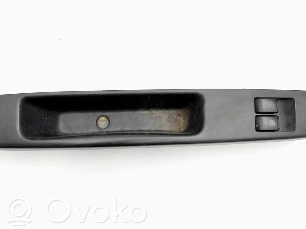 Chevrolet Spark Electric window control switch 