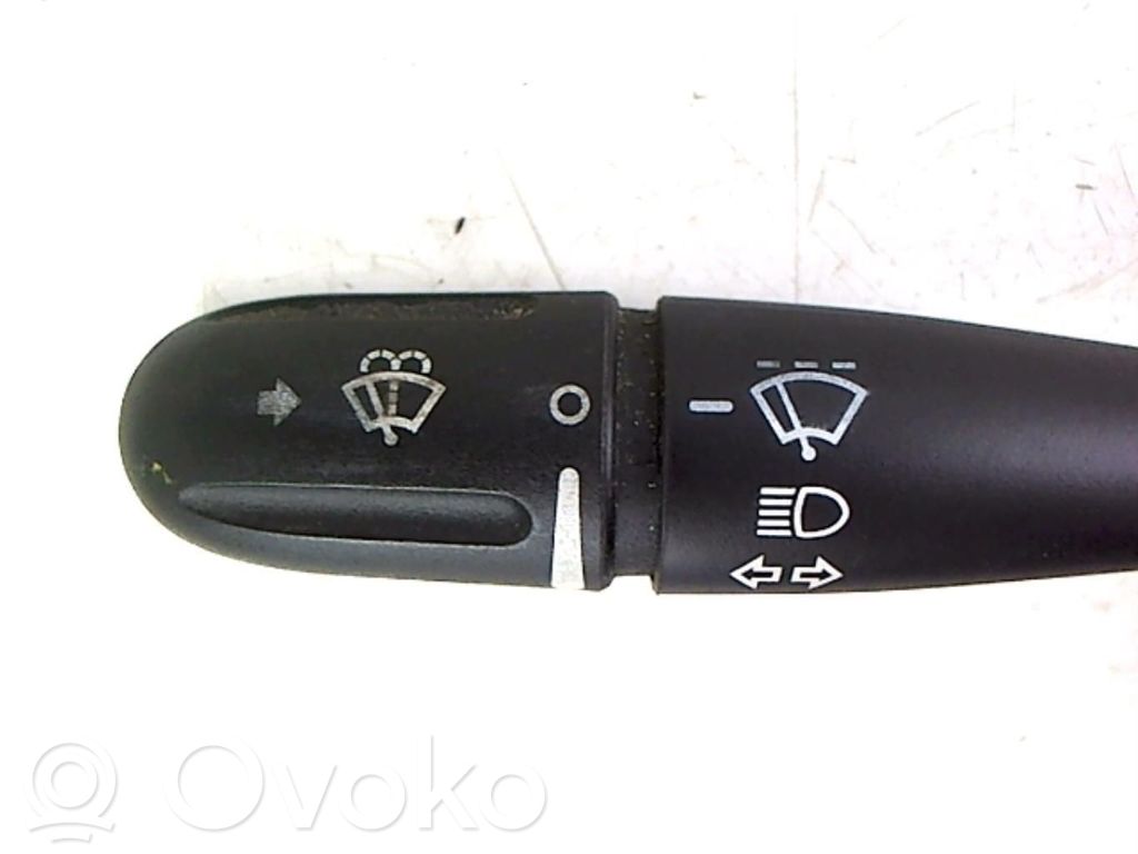 Indicator stalk