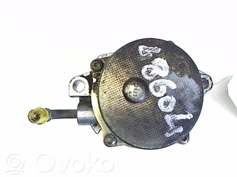 Citroen C3 Pompă vacuum 