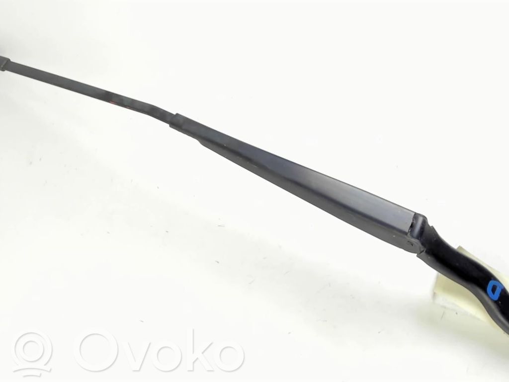 Citroen C6 Front wiper blade arm 