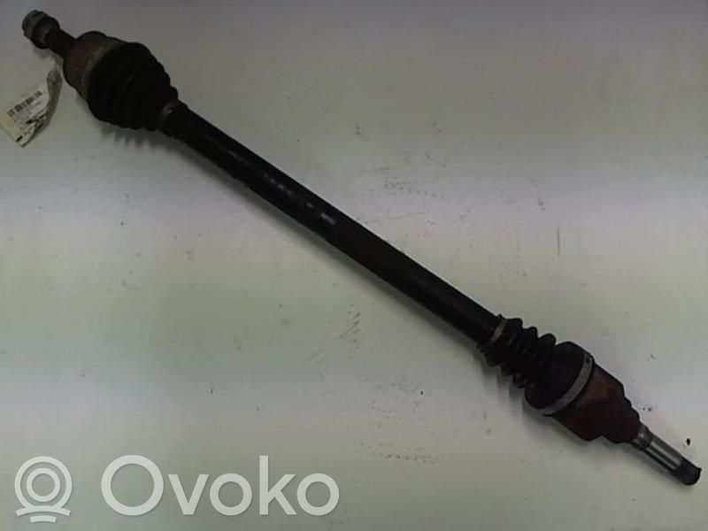 Etuvetoakseli   1607734980