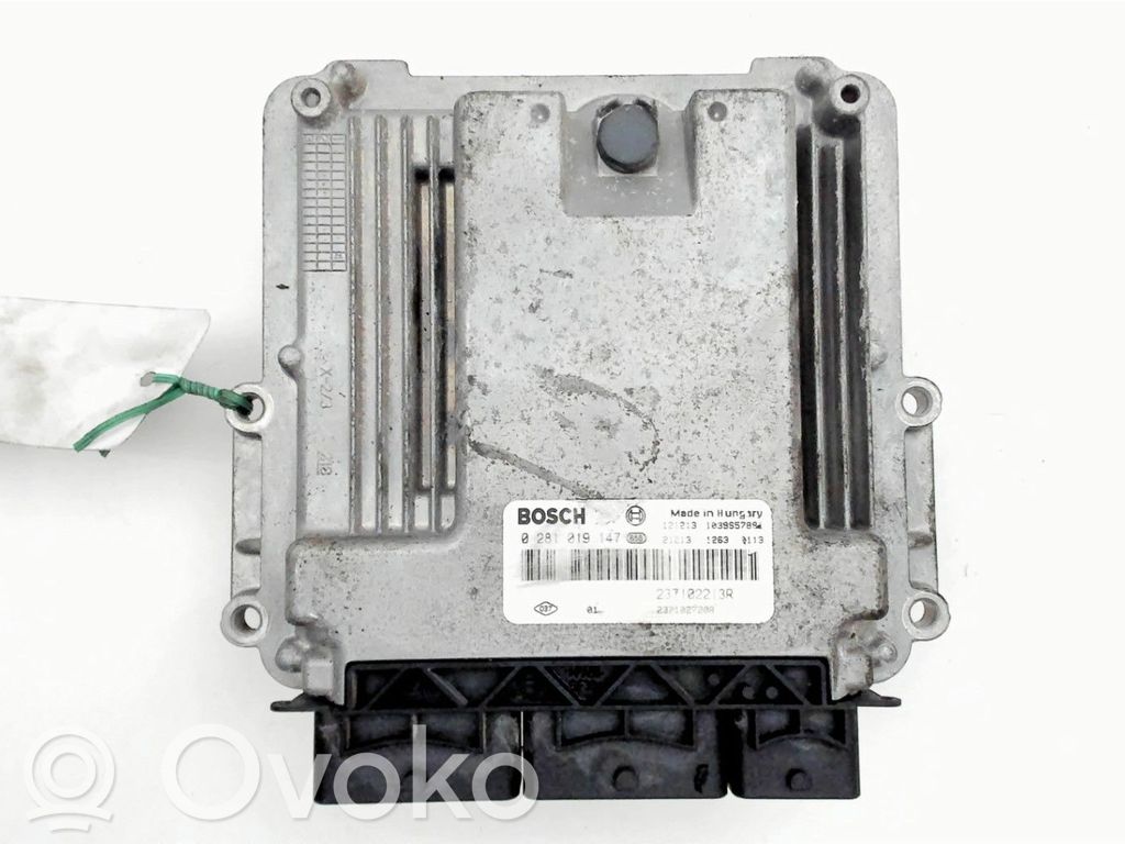 Engine control unit/module   237102720R,237102213R