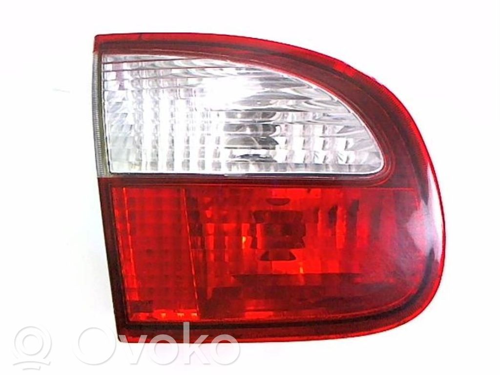 Daewoo Lanos Takaluukun takavalot 