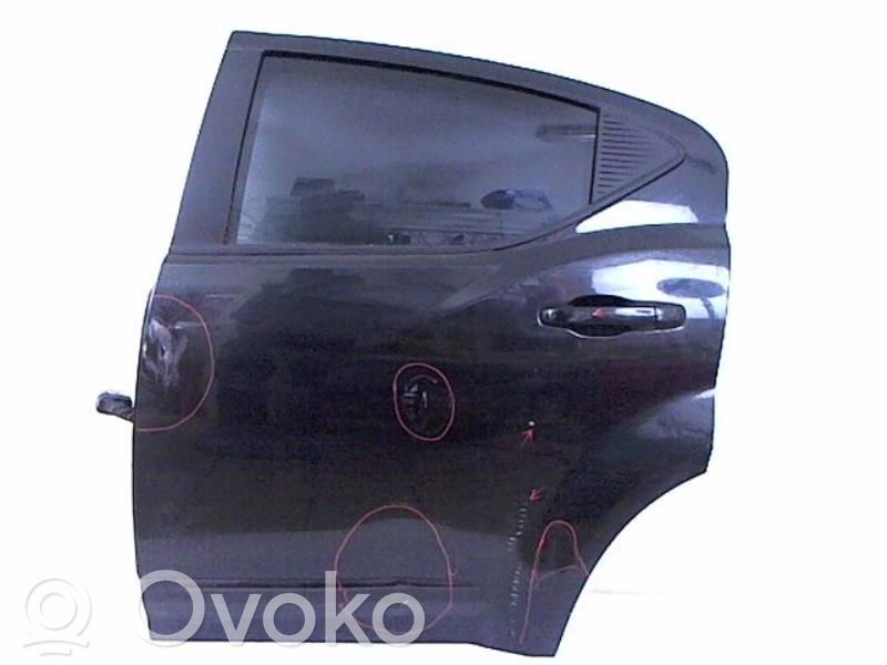 Dodge Avenger Puerta trasera 