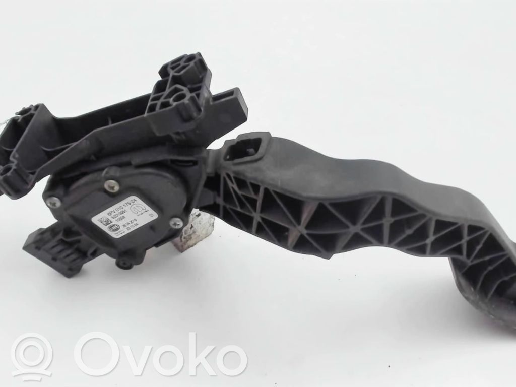 Throttle position sensor   52013951