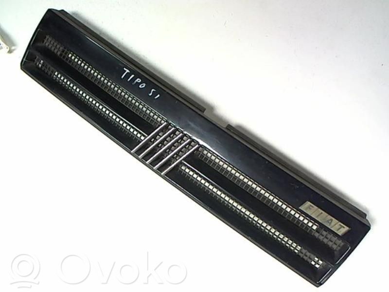 Fiat Tipo Front grill 