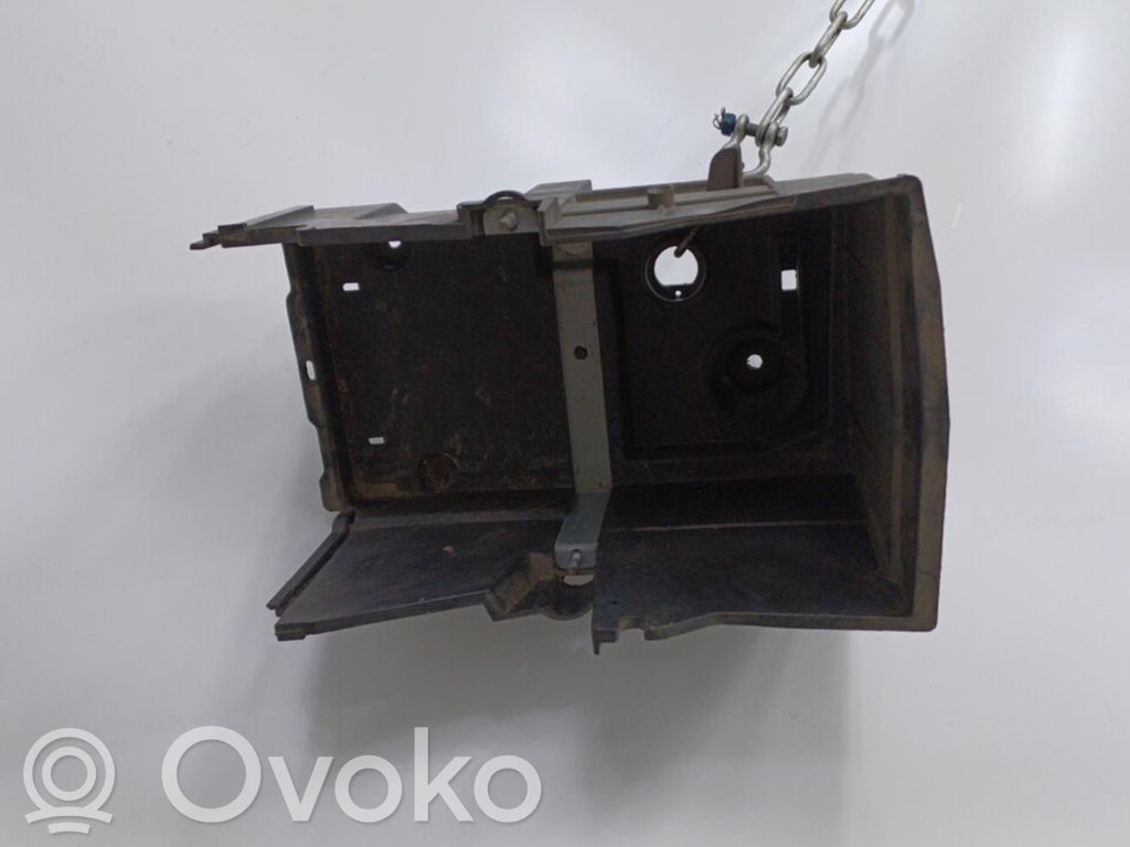 Akumuliatoriaus dėžė   1424280