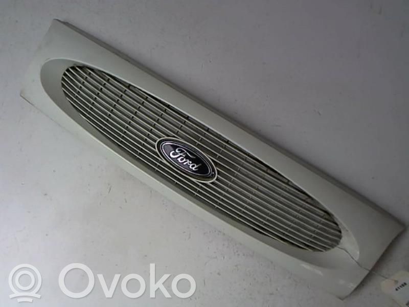Front grill   96FB8A133AC