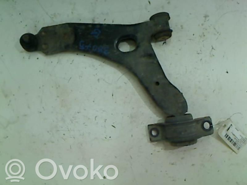 Front lower control arm/wishbone   1207974