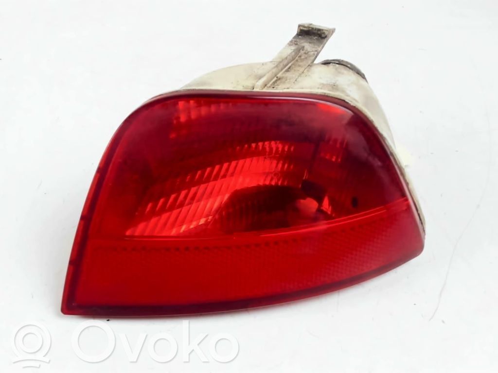 Rear bumper light   1386532