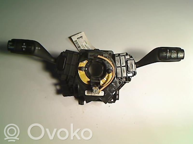 Ford Focus Manetka / Przełącznik kierunkowskazów wycieraczek 