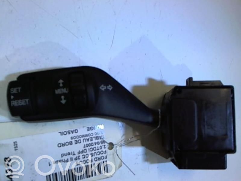 Indicator stalk   1362587,4M5T13335BD