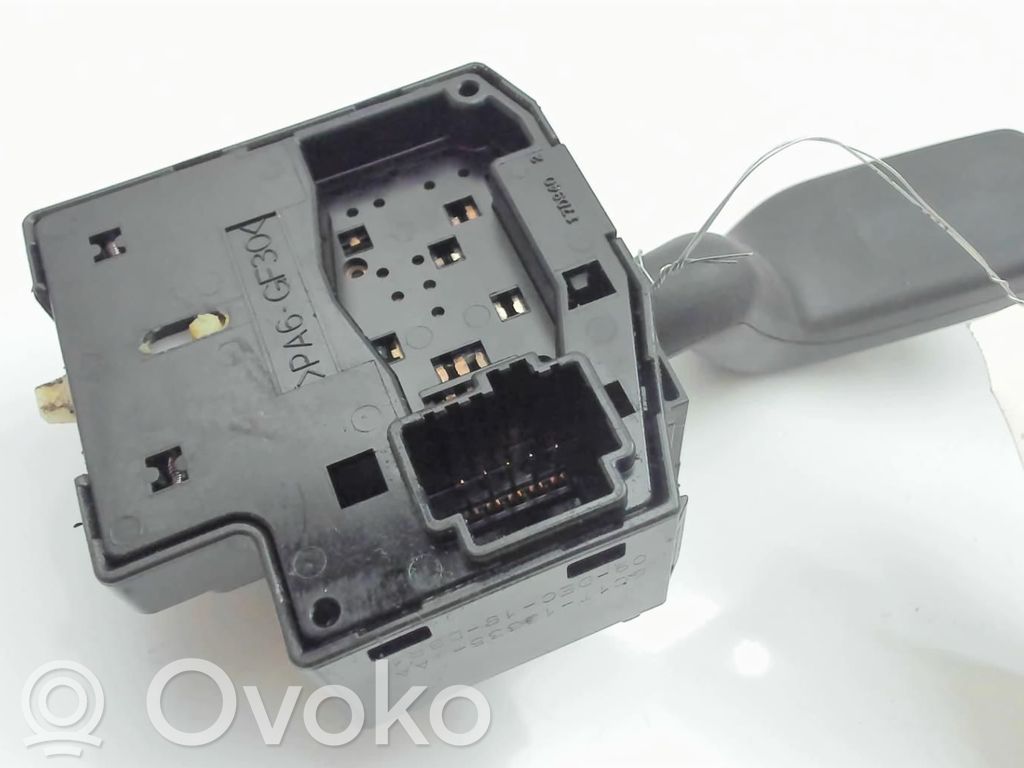 Suuntavilkun vipu   1383686,6C1T13335AA