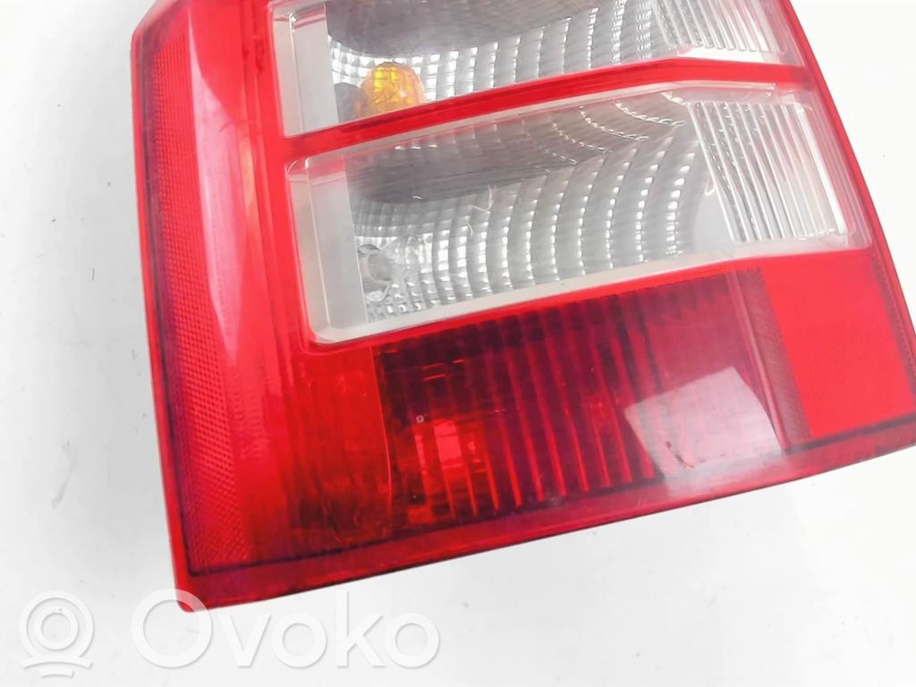 Jeep Compass Luz trasera/de freno 