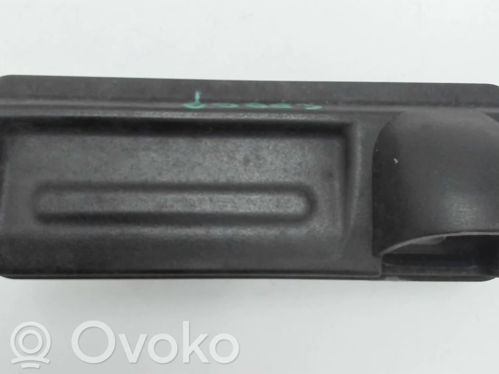KIA Stonic Tailgate/trunk/boot exterior handle 