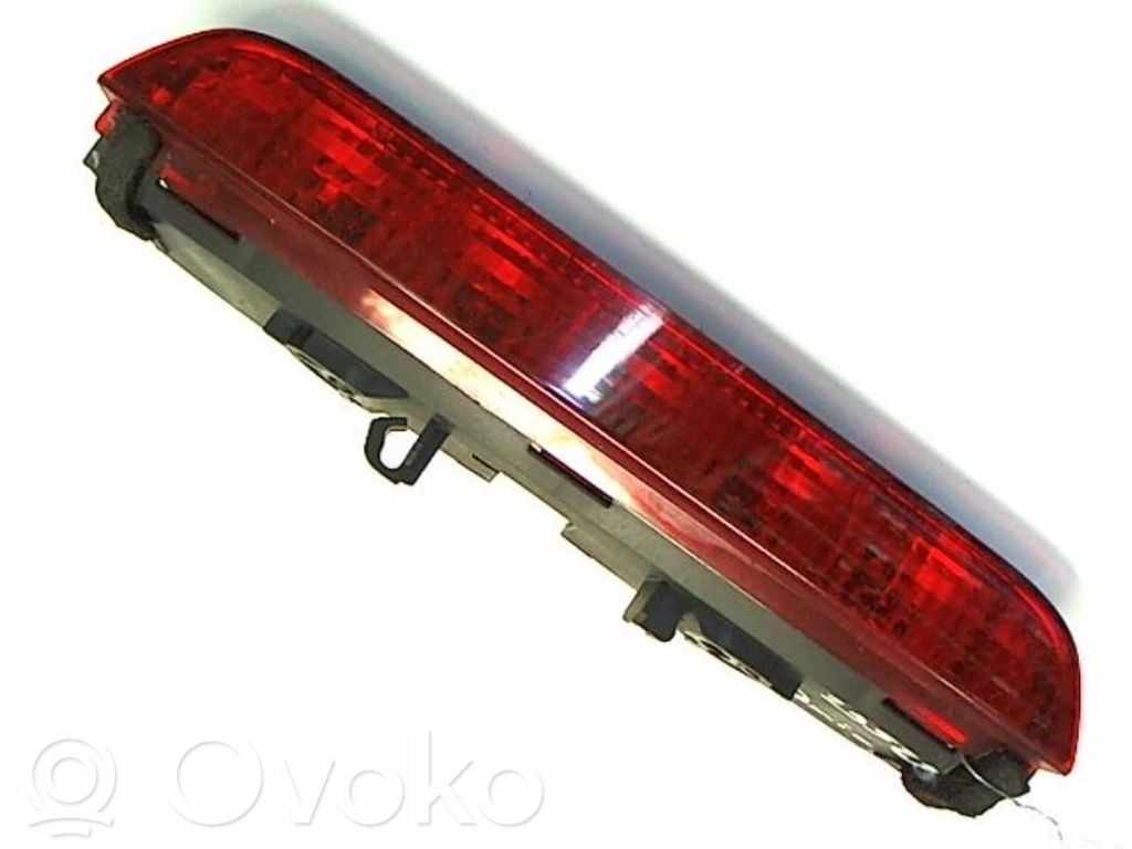 Third/center stoplight   DC3551580A