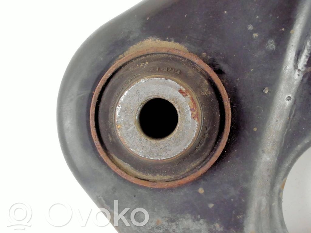 Nissan Note (E12) Front lower control arm/wishbone 