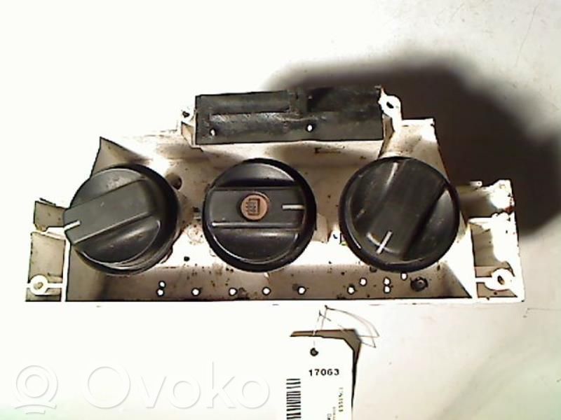 Climate control unit   9195243,92041757440083B30