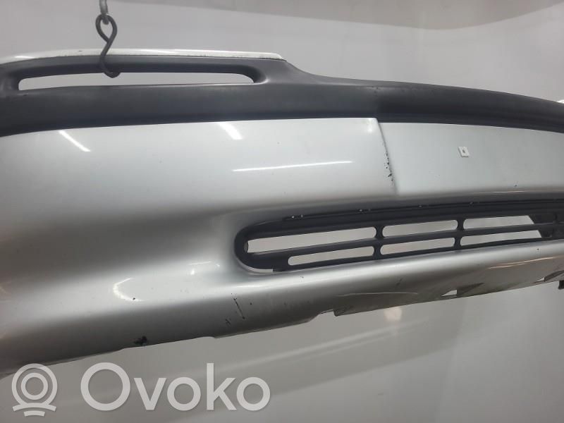 Opel Sintra Parachoques delantero 