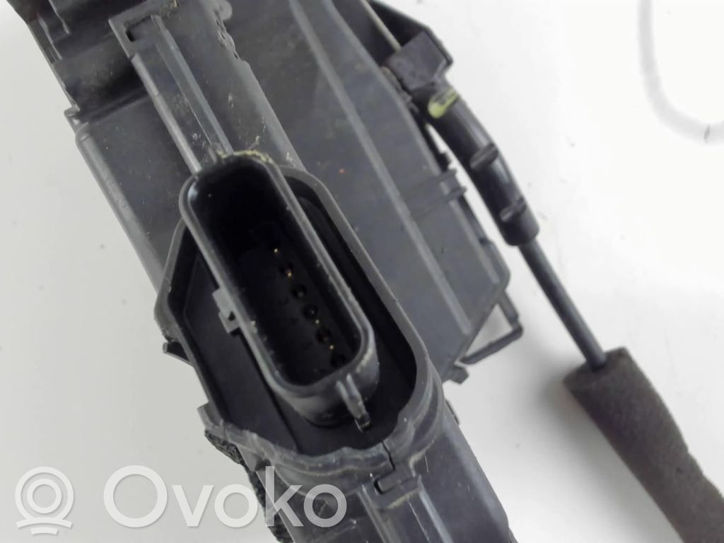Etuoven lukko   805022764R