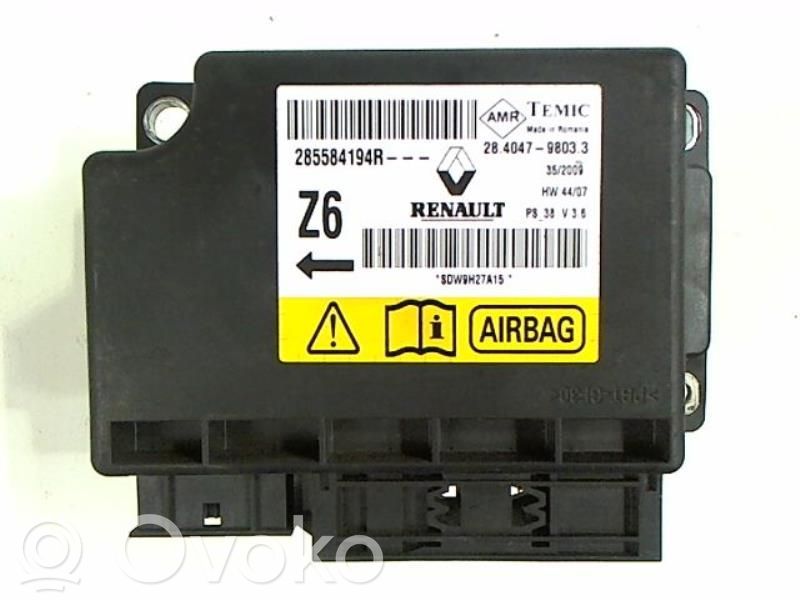 Renault Megane III Airbag control unit/module 