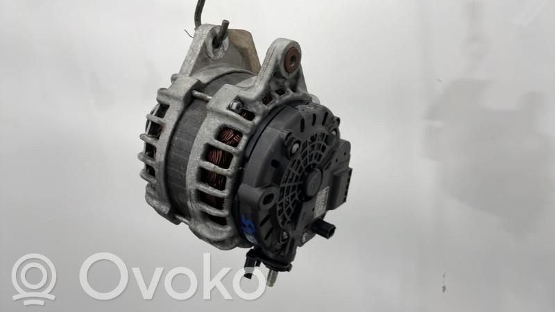 Renault Megane IV Ģenerators 