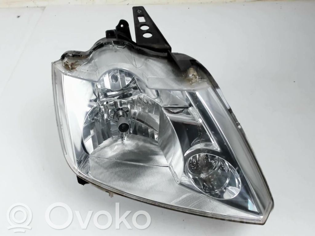 Headlight/headlamp   7701058175