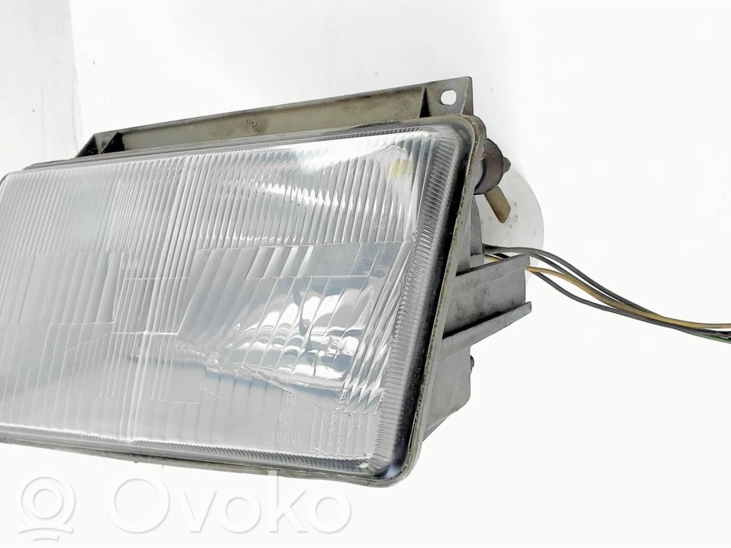 Seat Ronda (022A) Far 