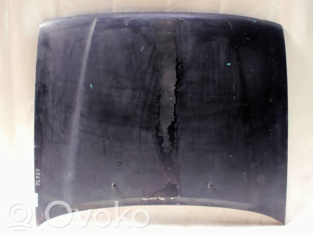 Toyota Carina  A10 Capotă motor 