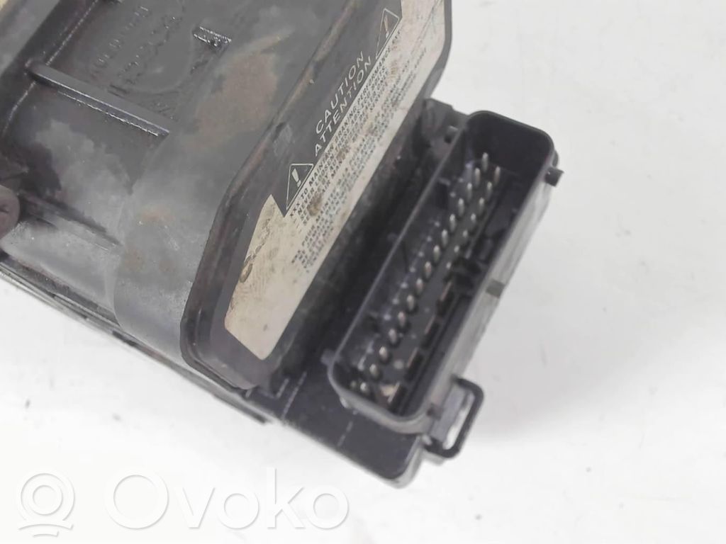 Toyota Corolla E120 E130 Bomba de ABS 