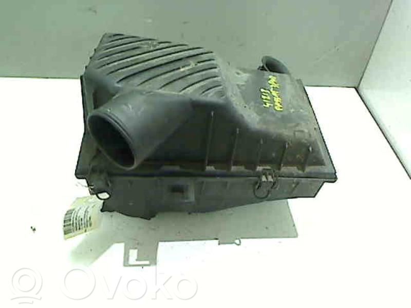 Volkswagen PASSAT B4 Cutie filtru aer 