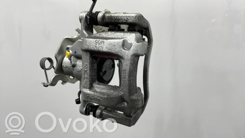 Ford Transit Custom Задний суппорт 