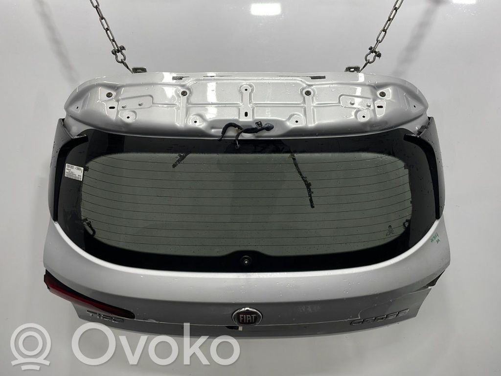 Fiat Tipo Tailgate/trunk/boot lid 