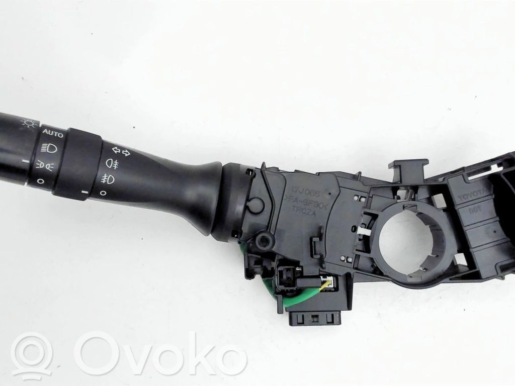 Peugeot 108 Indicator stalk 