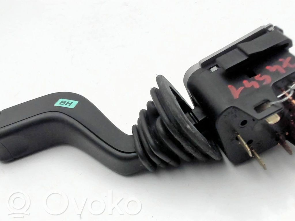 Suzuki Wagon R+ Indicator stalk 