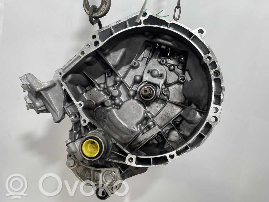 Peugeot 108 Cutie viteze manuală cu 5 trepte