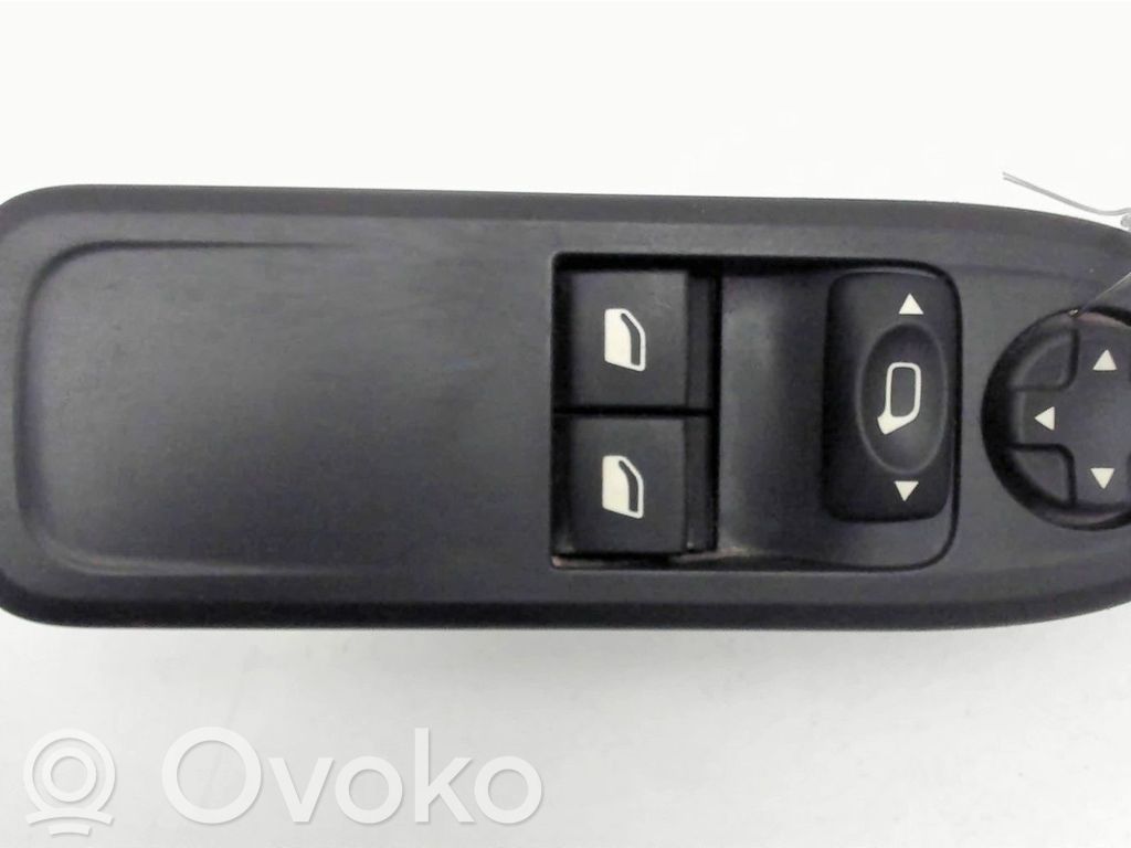 Citroen C3 Electric window control switch 