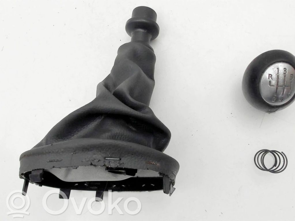 Dacia Duster Buton/manșon piele manetă schimbător viteze