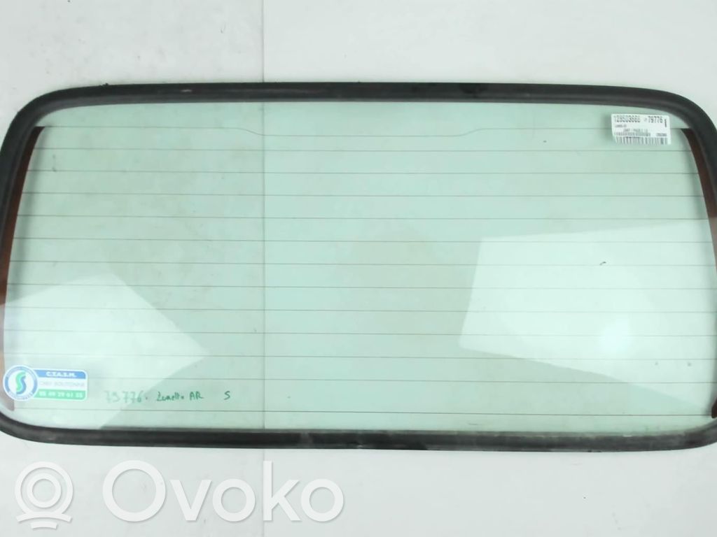 Suzuki Jimny Lunetă spate 